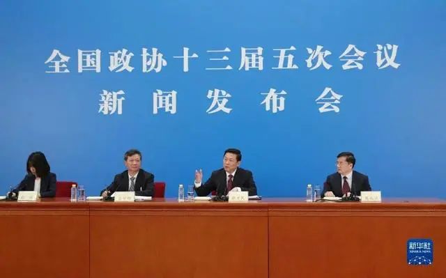 无锡国济护理院：聚焦两会 | 关于“康复医疗”，人大代表们今年有哪些提案？