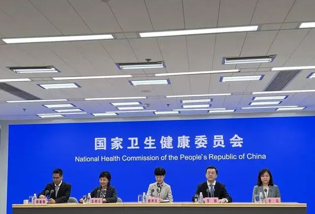 国家卫健委：如何满足老年人的护理需求？