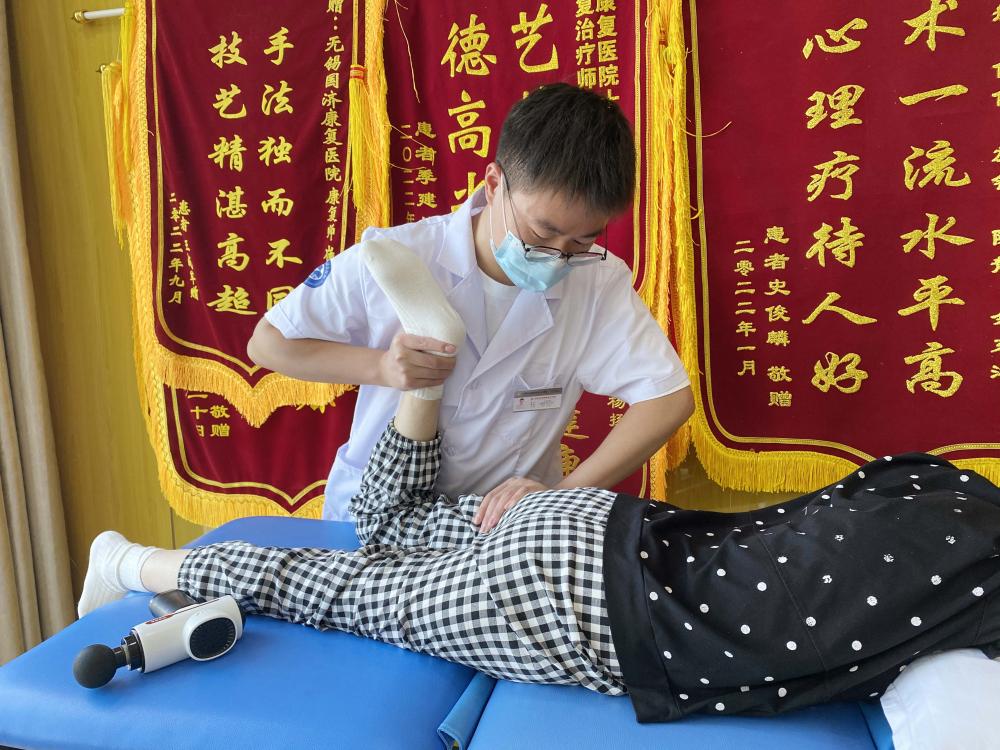 骨折后可以锻炼吗？做好这4大护理好得快！