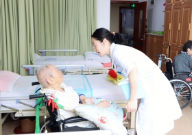 无锡国济护理院：用温暖与尊严，守护临终生命最后时光