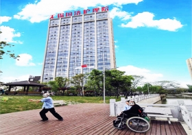 谁來照护4500万失能失智老人？从家庭到社会的“托付”之路