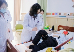 无锡国济护理院：老人骨折手术后，为什么专业康复护理更安心？