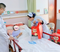 退休不褪色丨无锡国济护理院节前走访慰问离退休老干部