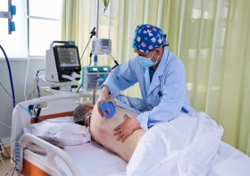 术后恢复差在哪？无锡国济护理院：专业护理与居家护理的差距，比你想的大