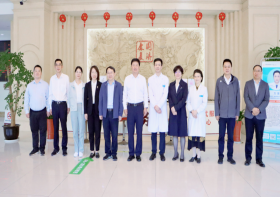 浙江省卫生健康委员会张巍副主任一行莅临无锡国济护理院考察调研