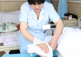 无锡优质护理院有哪些？无锡国济护理院给与老人最暖心的关怀