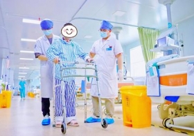 高龄老人髋部骨折如何护理？无锡国济五大护理体系