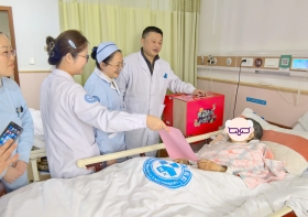 情暖新春，关爱同行 | 无锡国济节前走访慰问离退休老干部