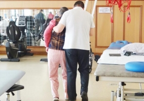 关于偏瘫患者的护理，这4点是重中之重！