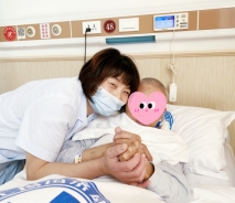 迎小年·乐享国济 | 情系老干部，关怀入病房