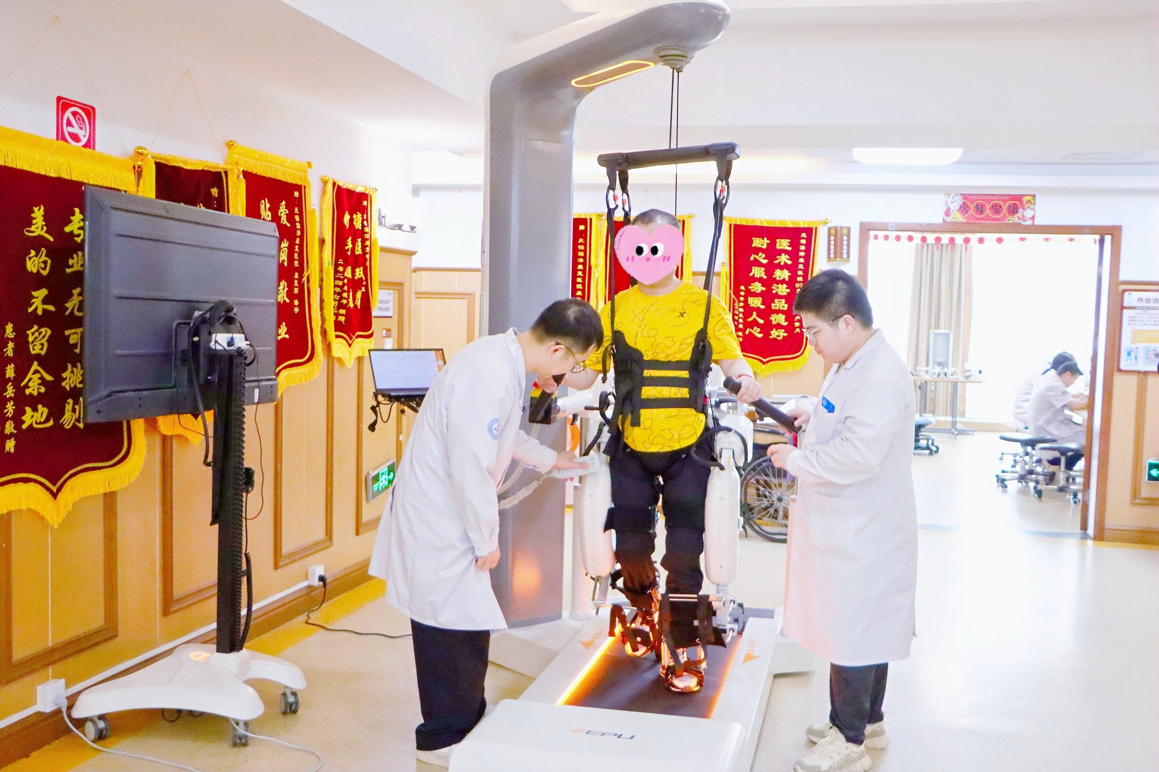 IMG_3272-opq3161889679